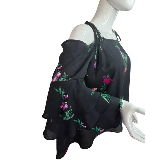 Vince Camuto Black Floral Off-Shoulder Blouse Size M Crop Ruffle Bell Sleeve - Picture 5 of 8